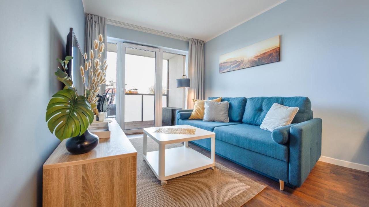 Apartament Blekitna Laguna Z Basenem - Ul Kasprowicza 20A - Holiday City Kołobrzeg Exteriör bild
