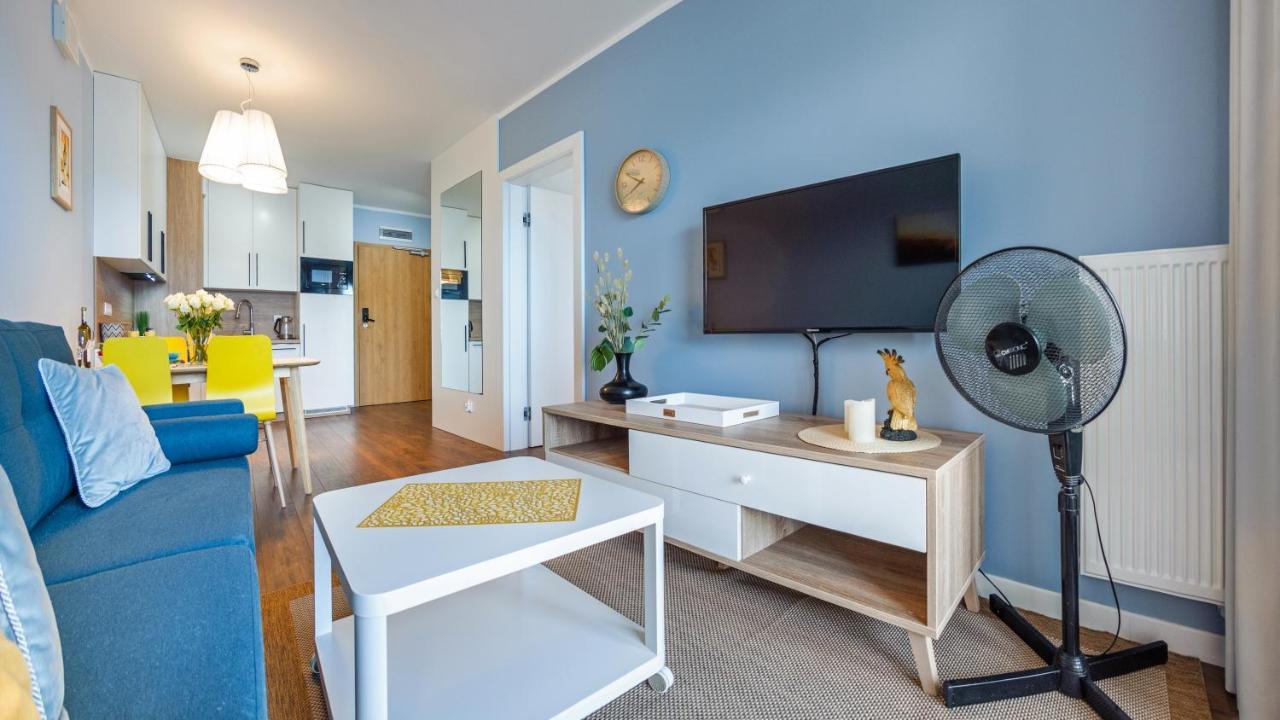 Apartament Blekitna Laguna Z Basenem - Ul Kasprowicza 20A - Holiday City Kołobrzeg Exteriör bild